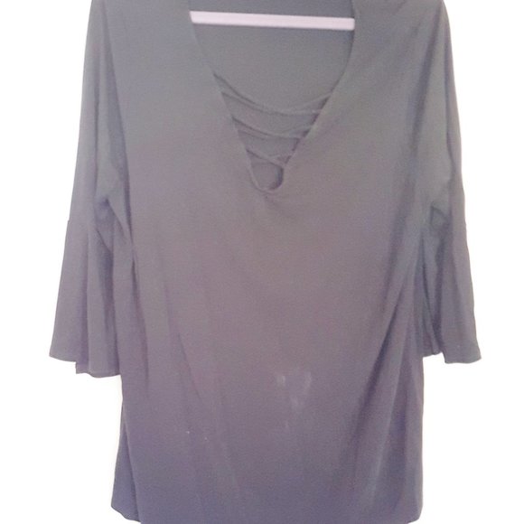 GREEN ENVELOPE Womens Shirt 2X BLACK Lattice Neck - Picture 3 of 4